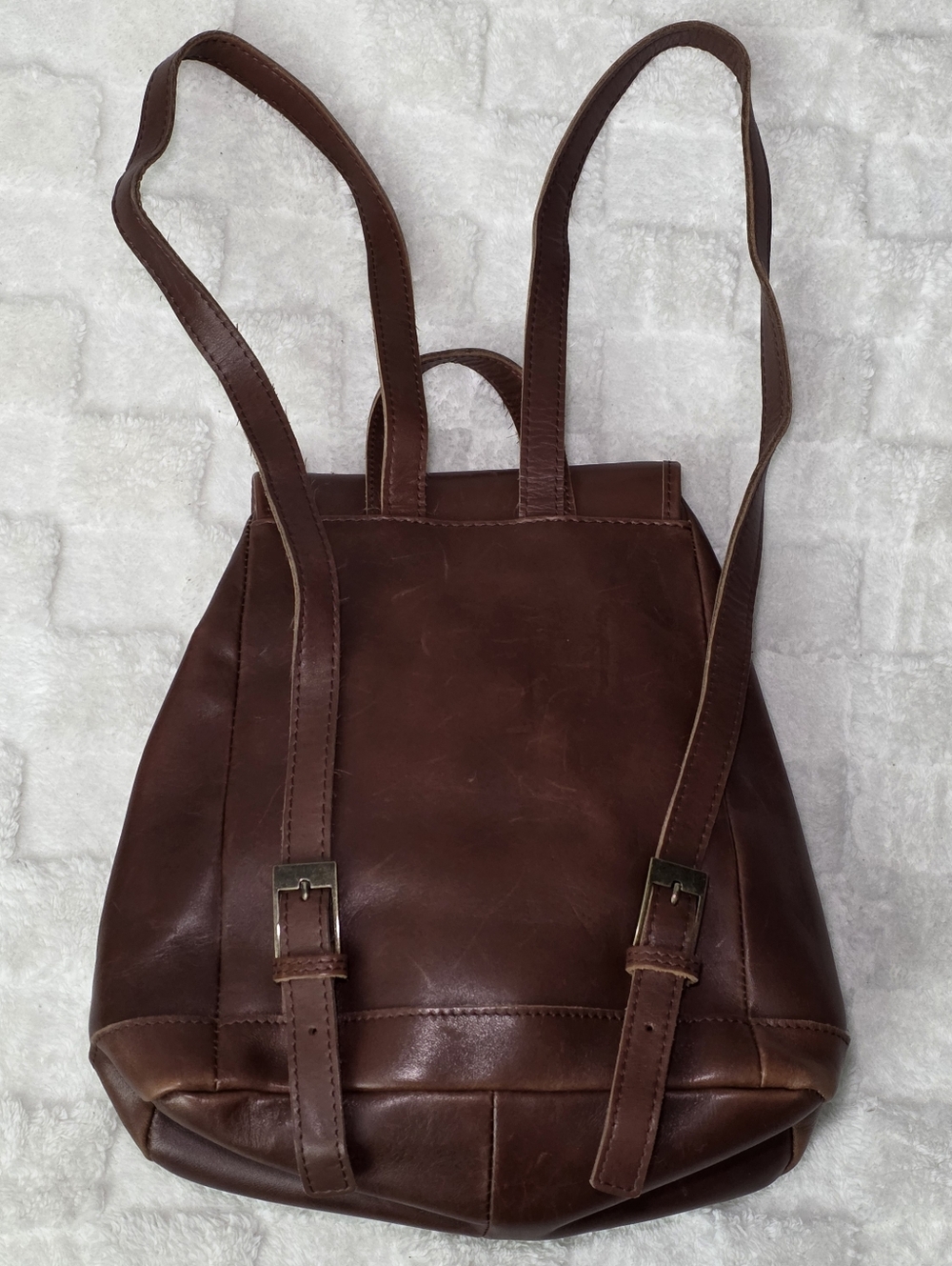 Vintage L.L. Bean Town and Field Leather Rucksack Brown - Picture 2 of 10